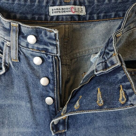 Zara Women's 4 Relaxed Blue Jeans - Picture 5 of 13